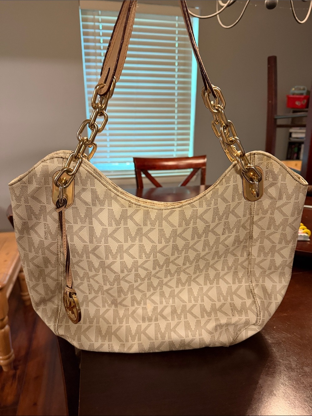 Michael Kors Cream Signature MK Chain-Handle Shoulder Bag